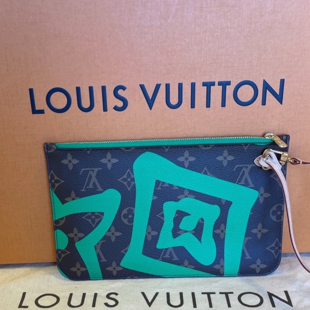 Louis Vuitton Neverfull Tahitian’s Hawaii Pochette Clutch Wristlet Rare Pouch